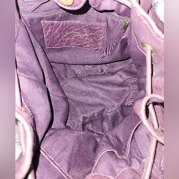Nordstrom Purple distressed leather hobo purse drawstring bucket bag - Picture 5 of 12